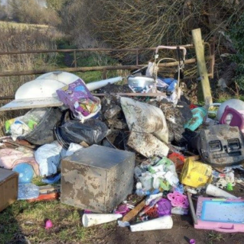 Two fly-tippers to pay £2,000 after illegally dumping waste